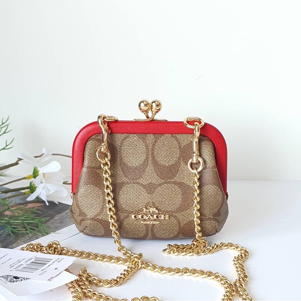Coach Nora Kiss lock Card Case in Signature Canvas
